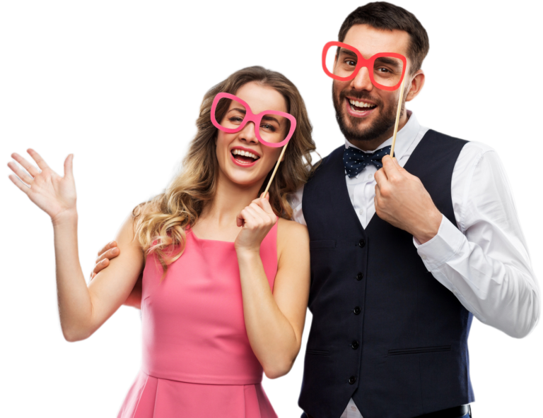 what-is-a-mirror-photo-booth-features-setup-event-benefits-explained